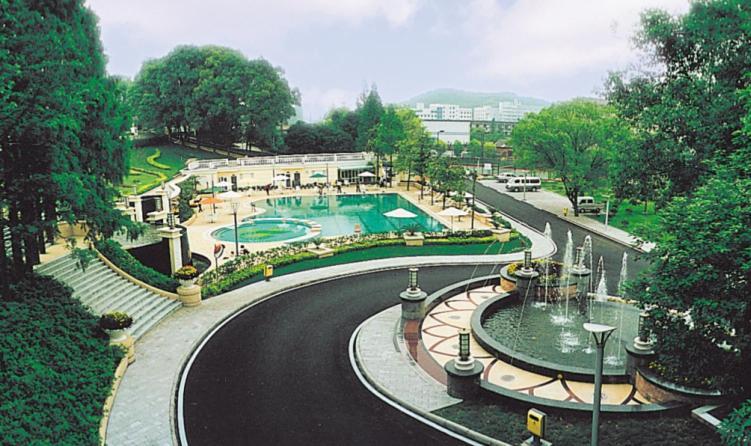 Guobin Garden Hotel อี๋ชาง ภายนอก รูปภาพ
