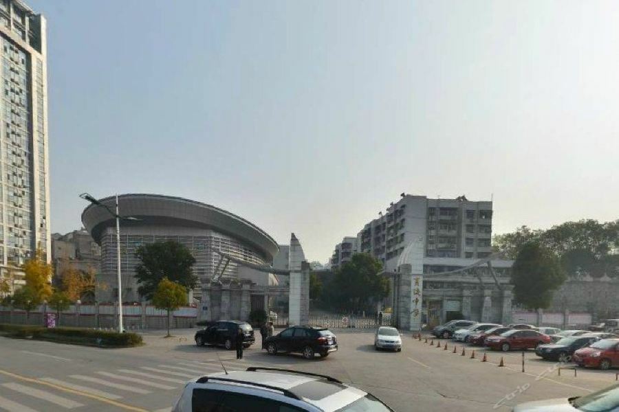 Guobin Garden Hotel อี๋ชาง ภายนอก รูปภาพ