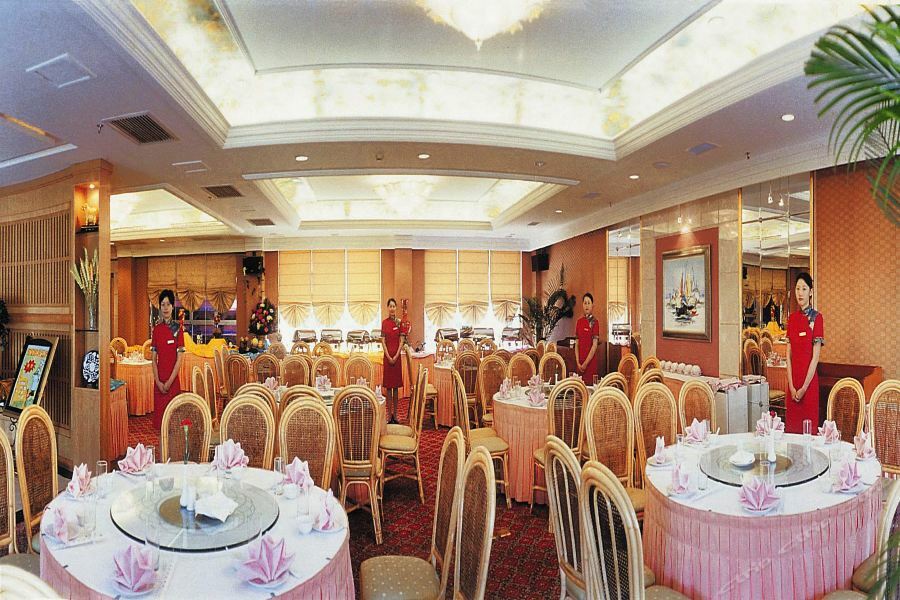 Guobin Garden Hotel อี๋ชาง ภายนอก รูปภาพ